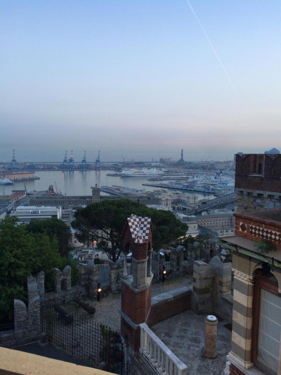 Vacanza Al Ponte Reale Gênes Extérieur photo