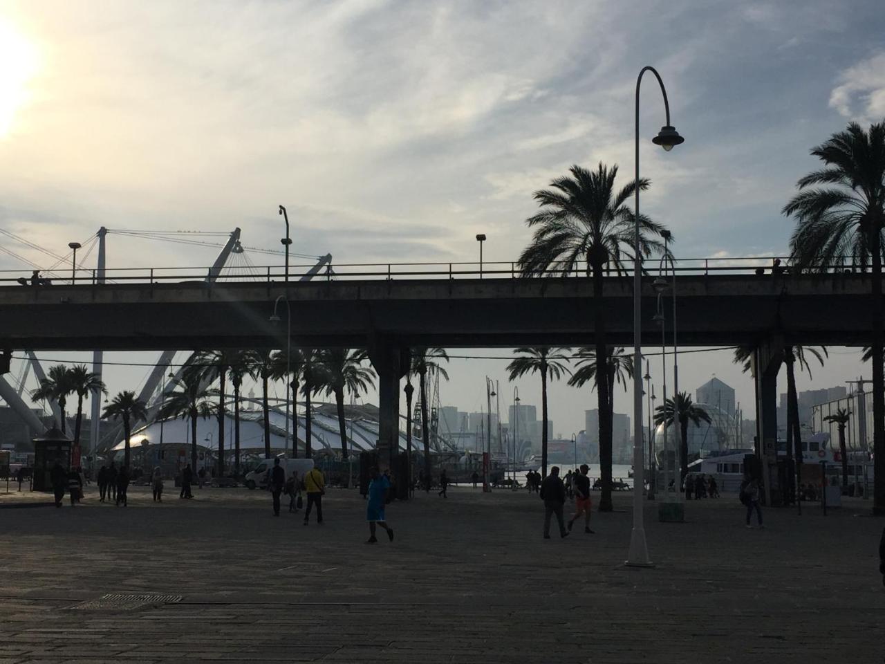 Vacanza Al Ponte Reale Gênes Extérieur photo